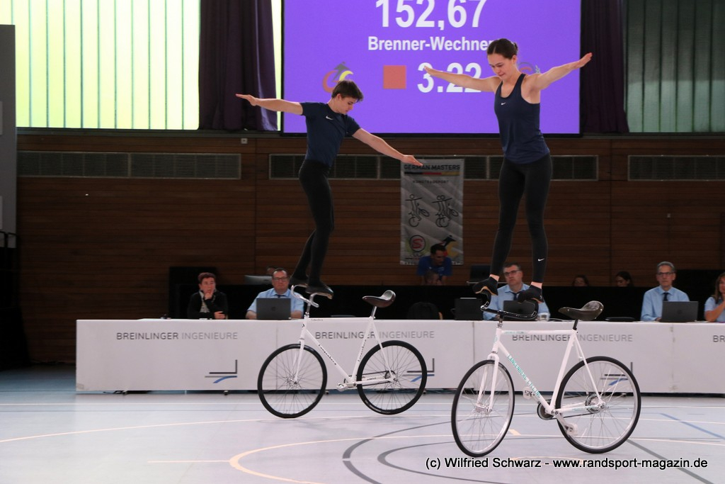 039-4T0A5897